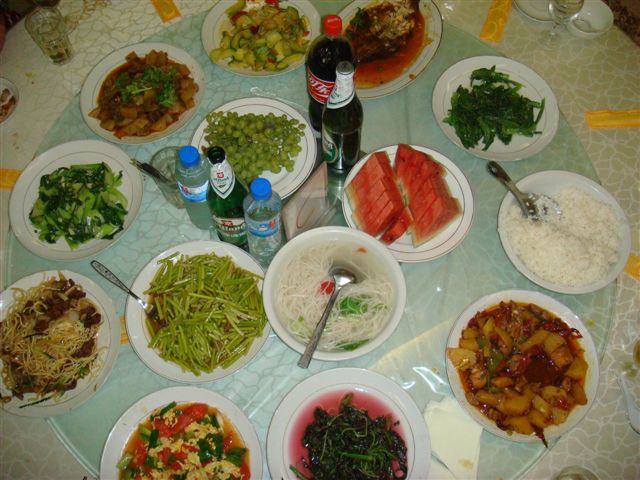 typical-chinese-lunch